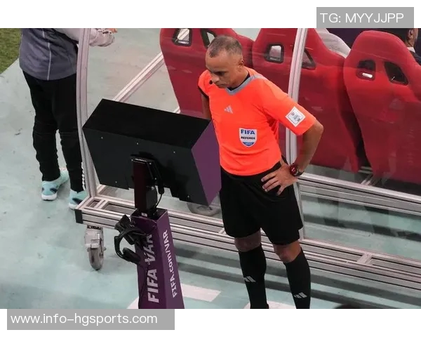 张瑷晖越位位置干扰防守打入生涯首球边裁果断判罚引发争议 张瑷晖越位位置干扰防守打入生涯首球边裁果断判罚引发争议